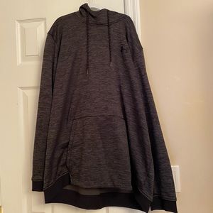 Men’s Under Armour sweatshirt
